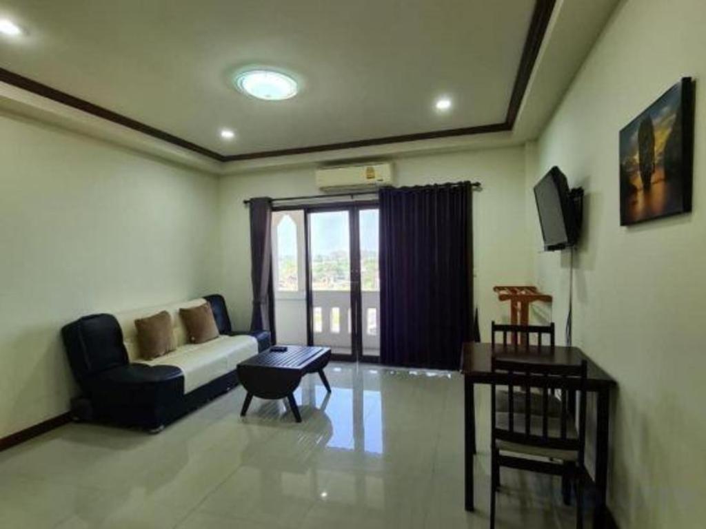 Amornsukhothai Hotel Экстерьер фото