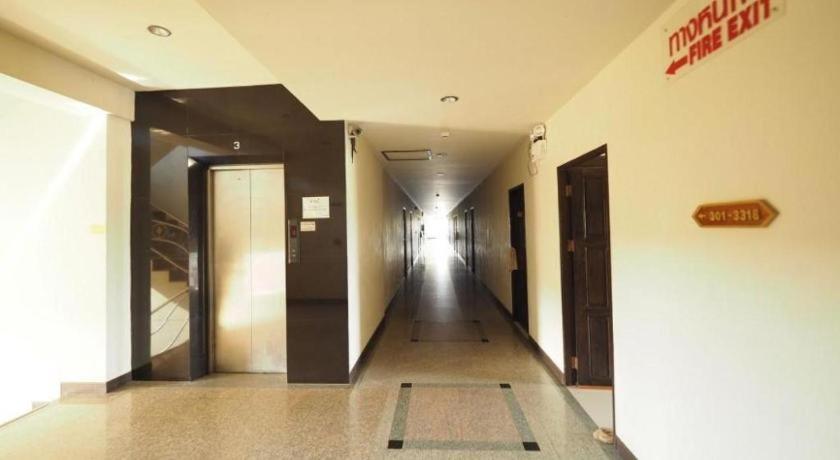 Amornsukhothai Hotel Экстерьер фото
