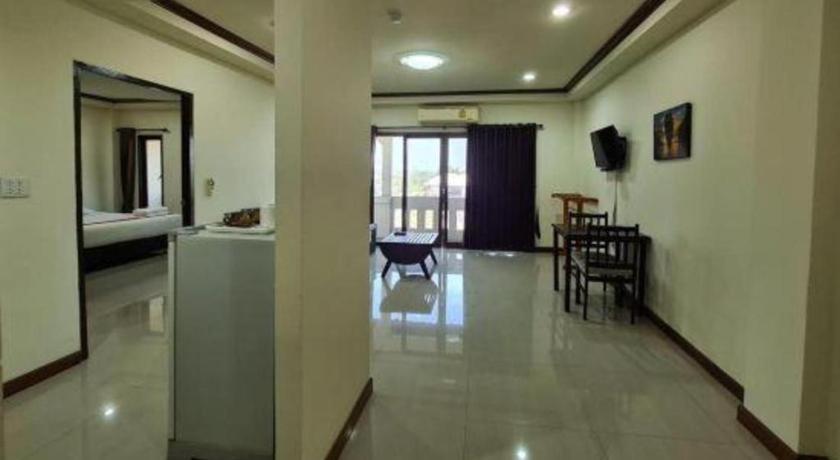 Amornsukhothai Hotel Экстерьер фото