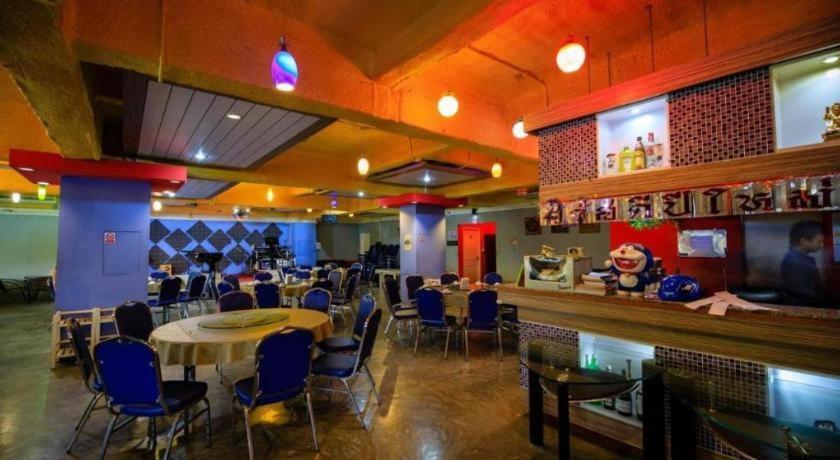 Amornsukhothai Hotel Экстерьер фото