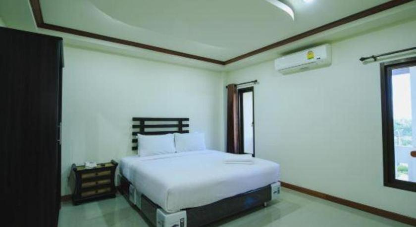 Amornsukhothai Hotel Экстерьер фото